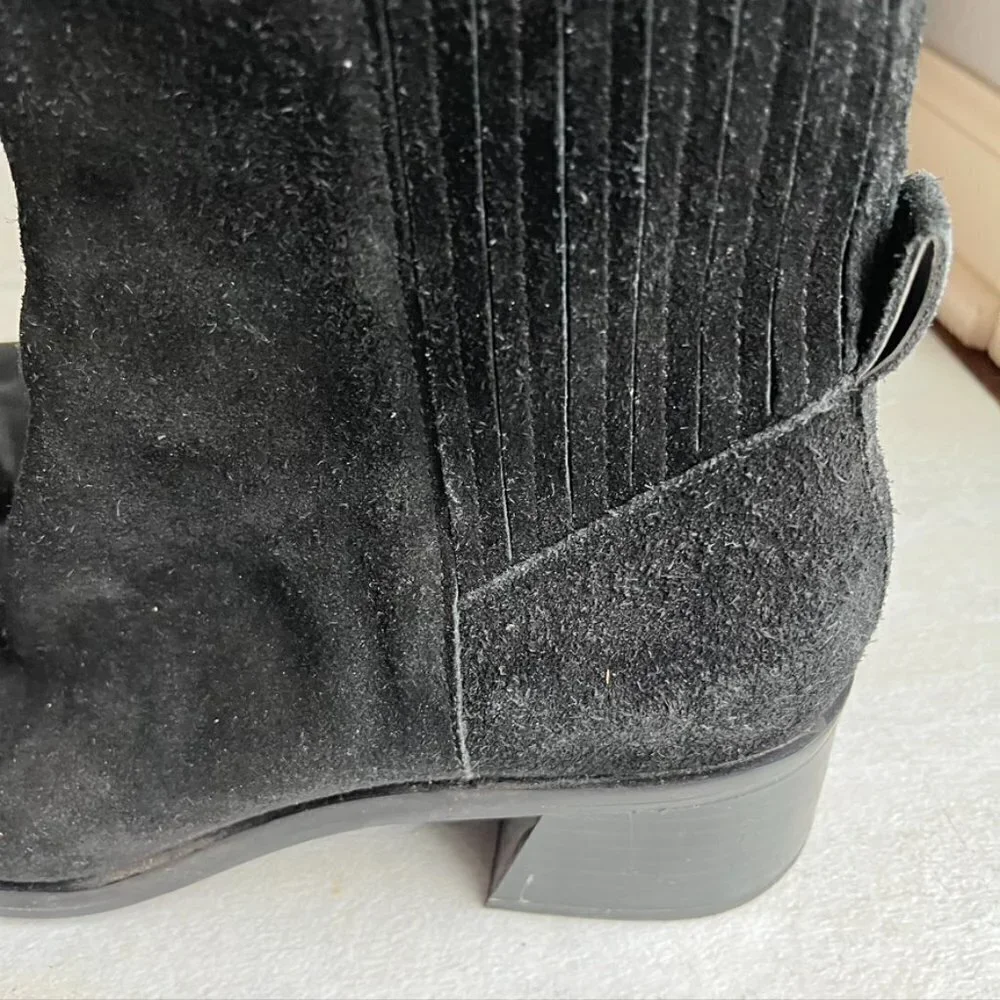 ** Dolce Vita Layton Black Suede Block Heel Almond Toe Ankle Bootie Women